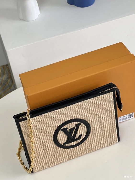LOUIS TOILETRY ON POUCH CHAIN VUITTON 0726